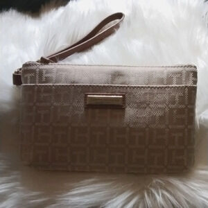 Tommy Hilfiger Wristlet